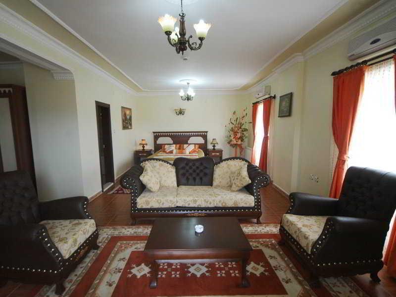 Yay Grand Hotel Mardin Exterior photo